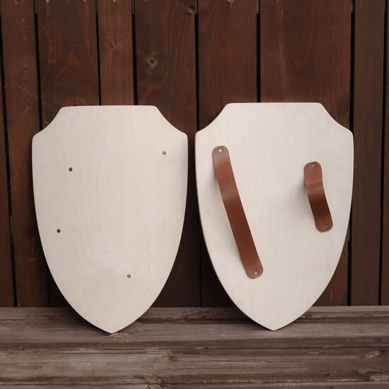 Koka vairogs (nekrāsots)